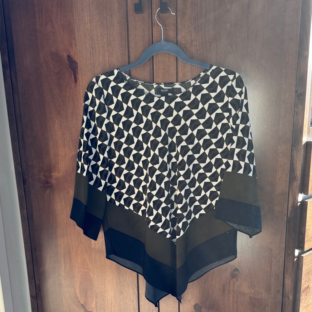 Alfani Black, Green and White Patterned Handkerchief Blouse